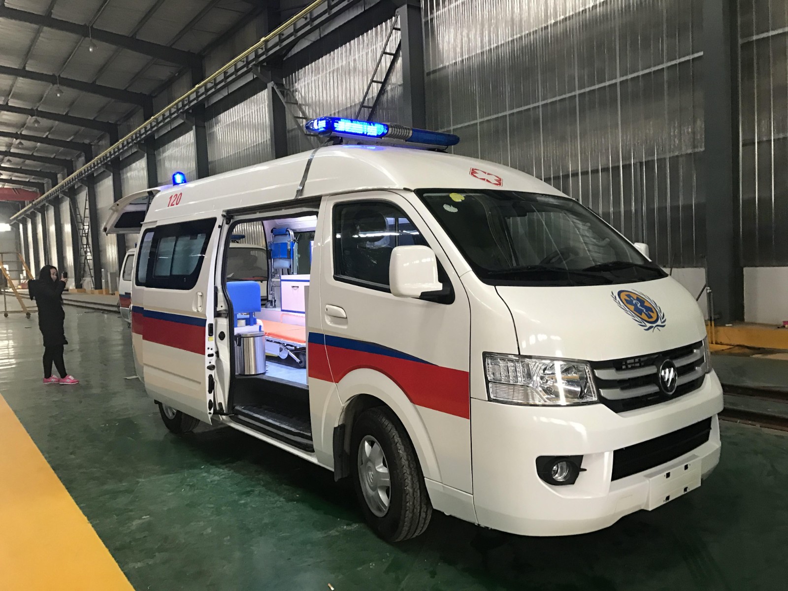 文县救护车转院